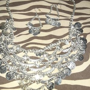 Silver necklace set